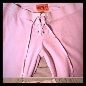 Help! Please locating a pair if jc pants